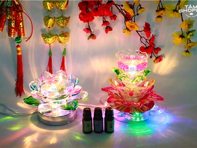 Món quà Tết đầy ý nghĩa với Đèn xông tinh dầu hình bông Sen